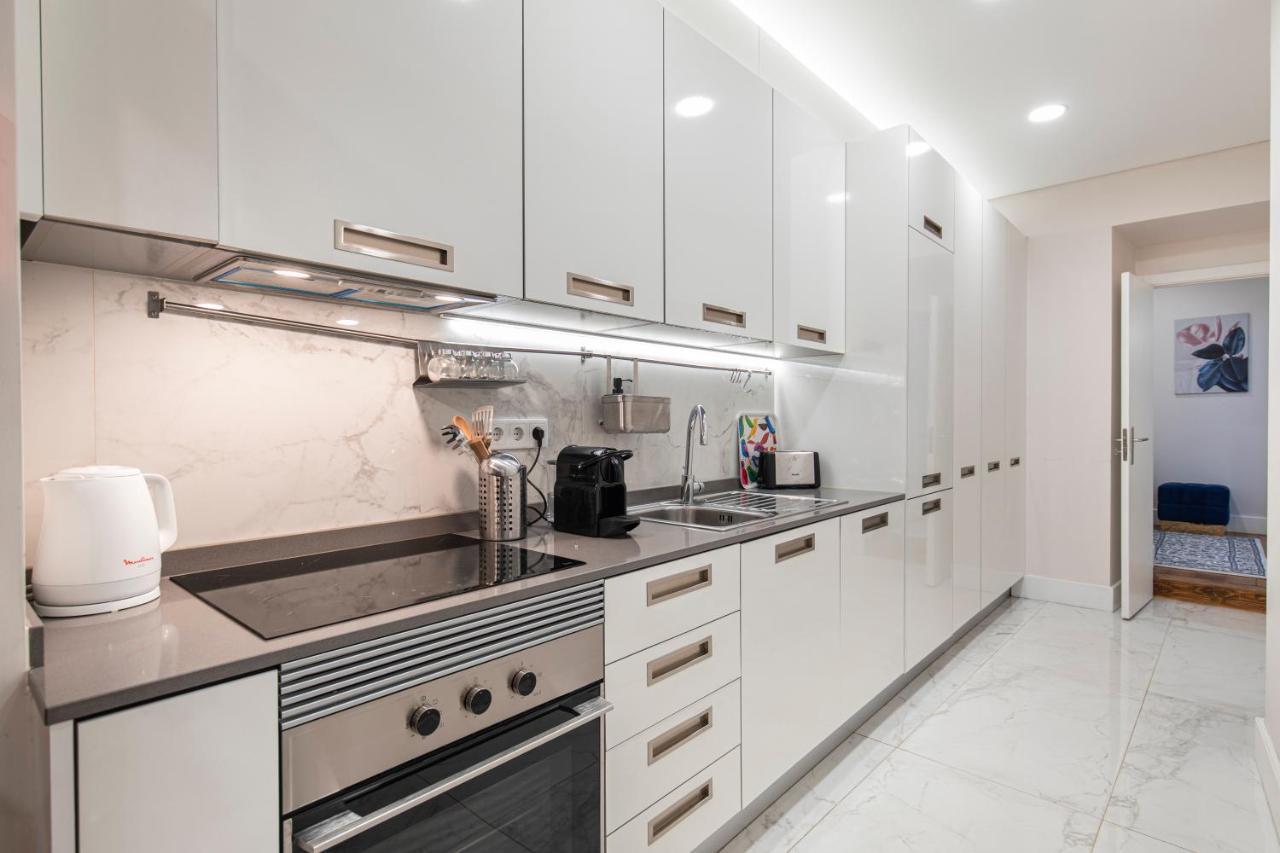 Apartamento Cozy & Lovely W/ Patio By Lovelystay Lisboa