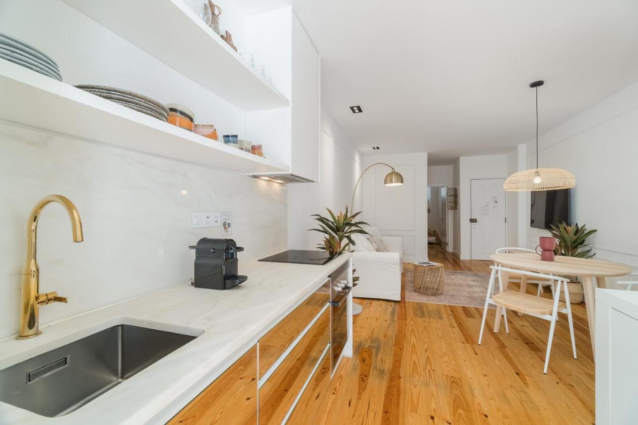 Casa Boma - Elegant With Private Terrace - Ajuda Ii Lisbon