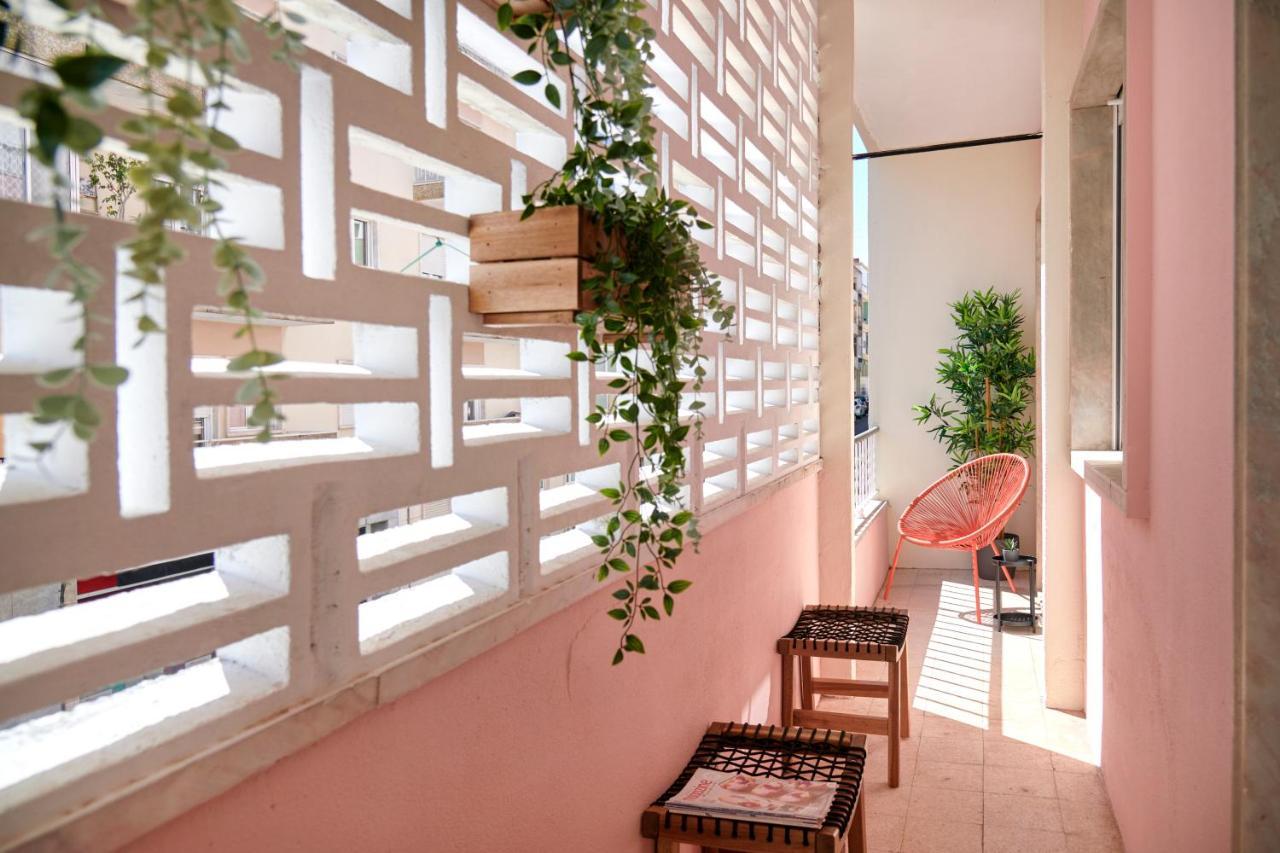 Apartment Enjoy The Sunny Balcony, By Timecooler
