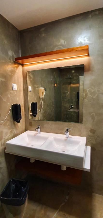 Ra Paraiso Bed and breakfast
