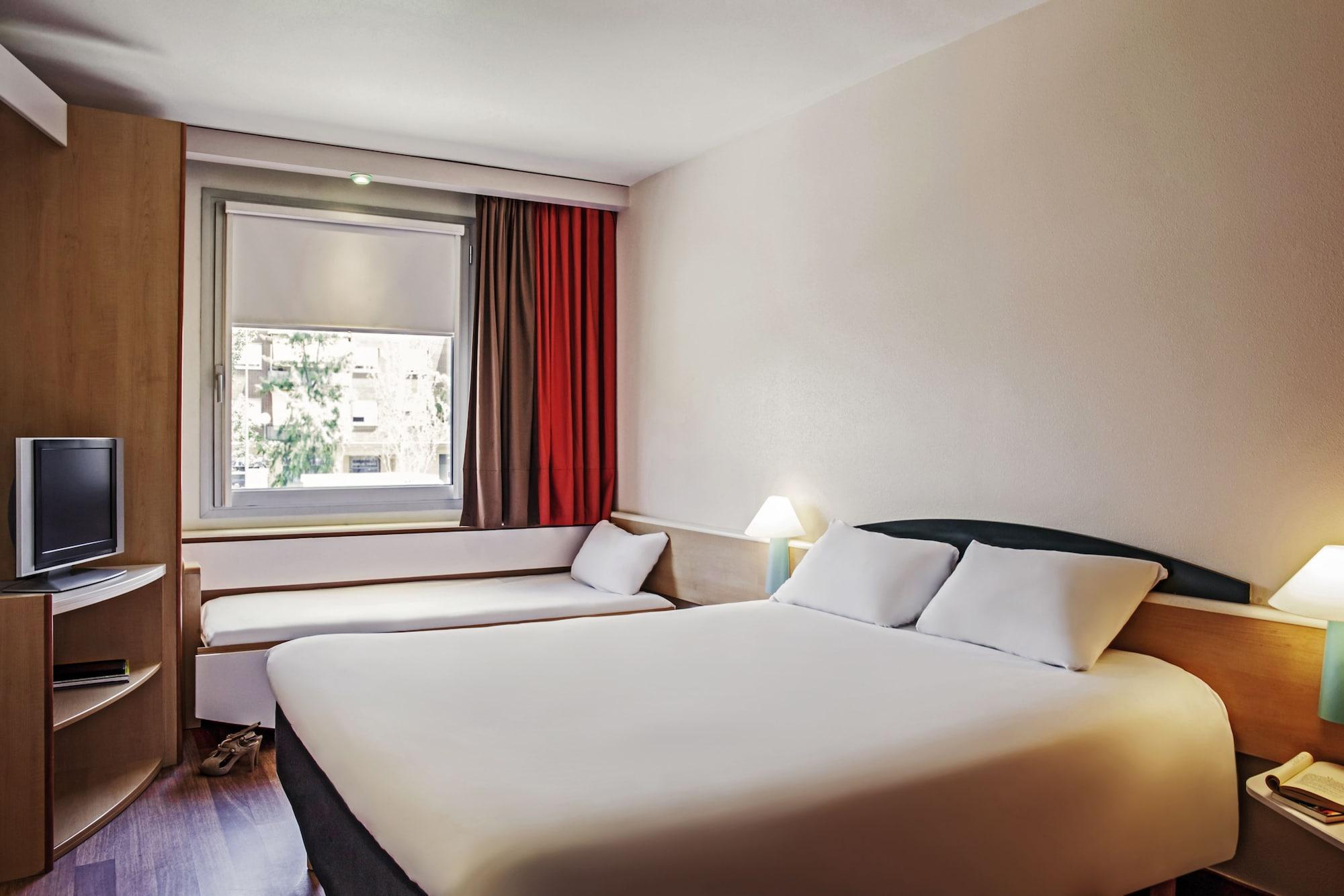 Ibis Saldanha