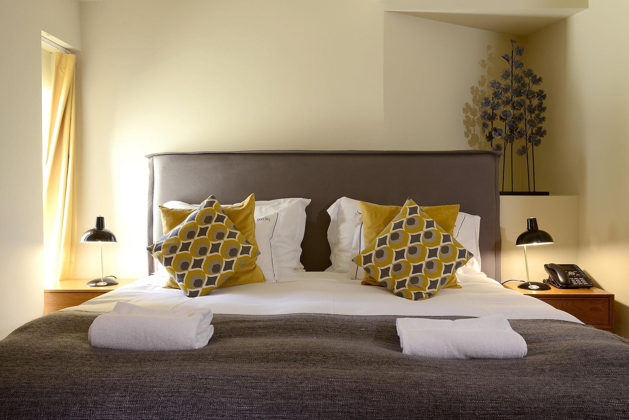 Apartahotel Dalma Old Town - Castelo