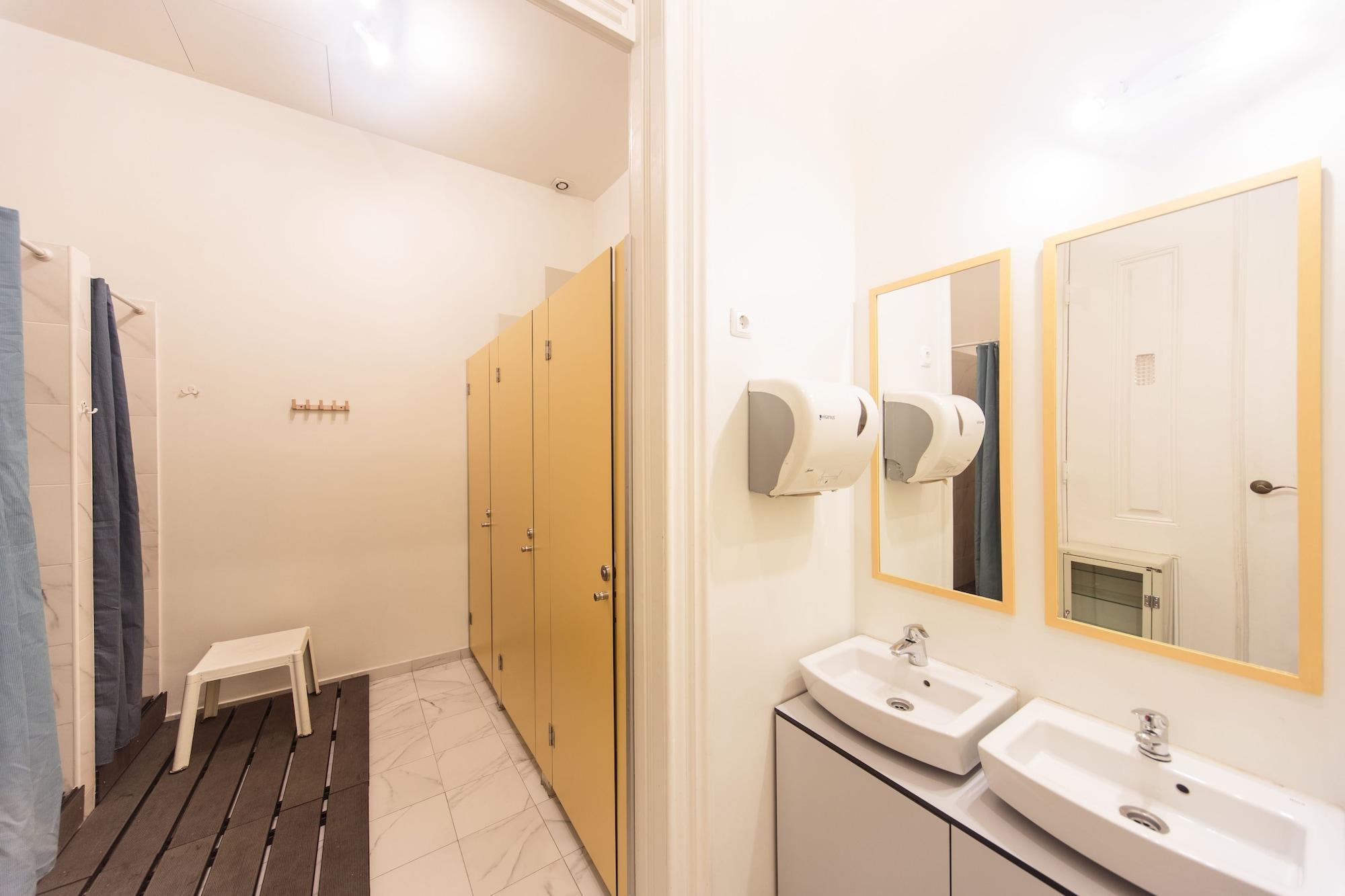 Hostel Independente Principe Real Lisbon