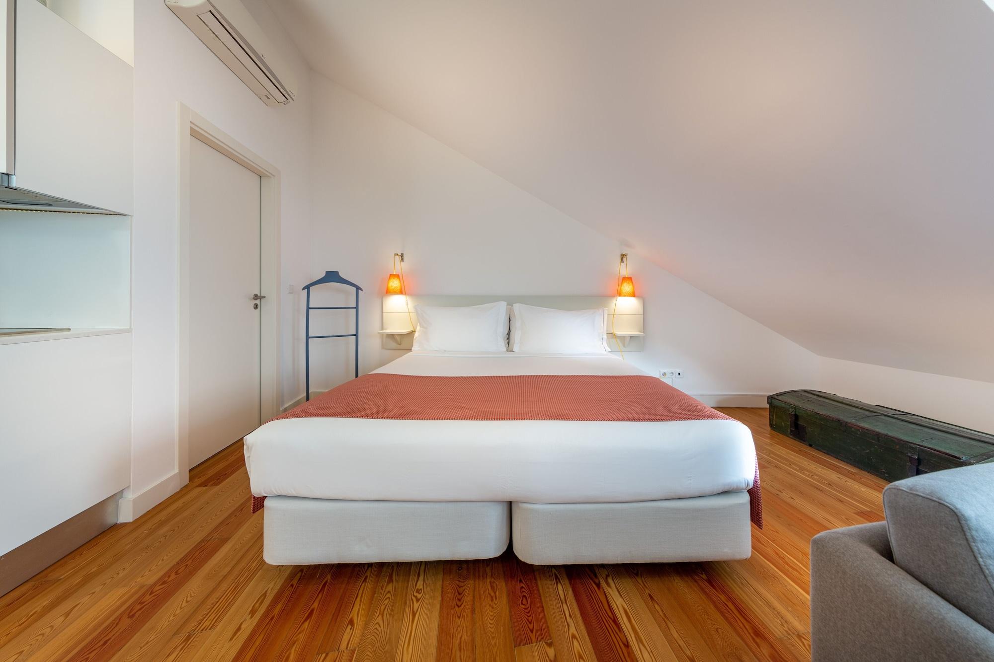 My – Principe Real Apartahotel