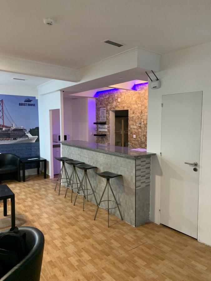 Hostal Riverside Place apartament