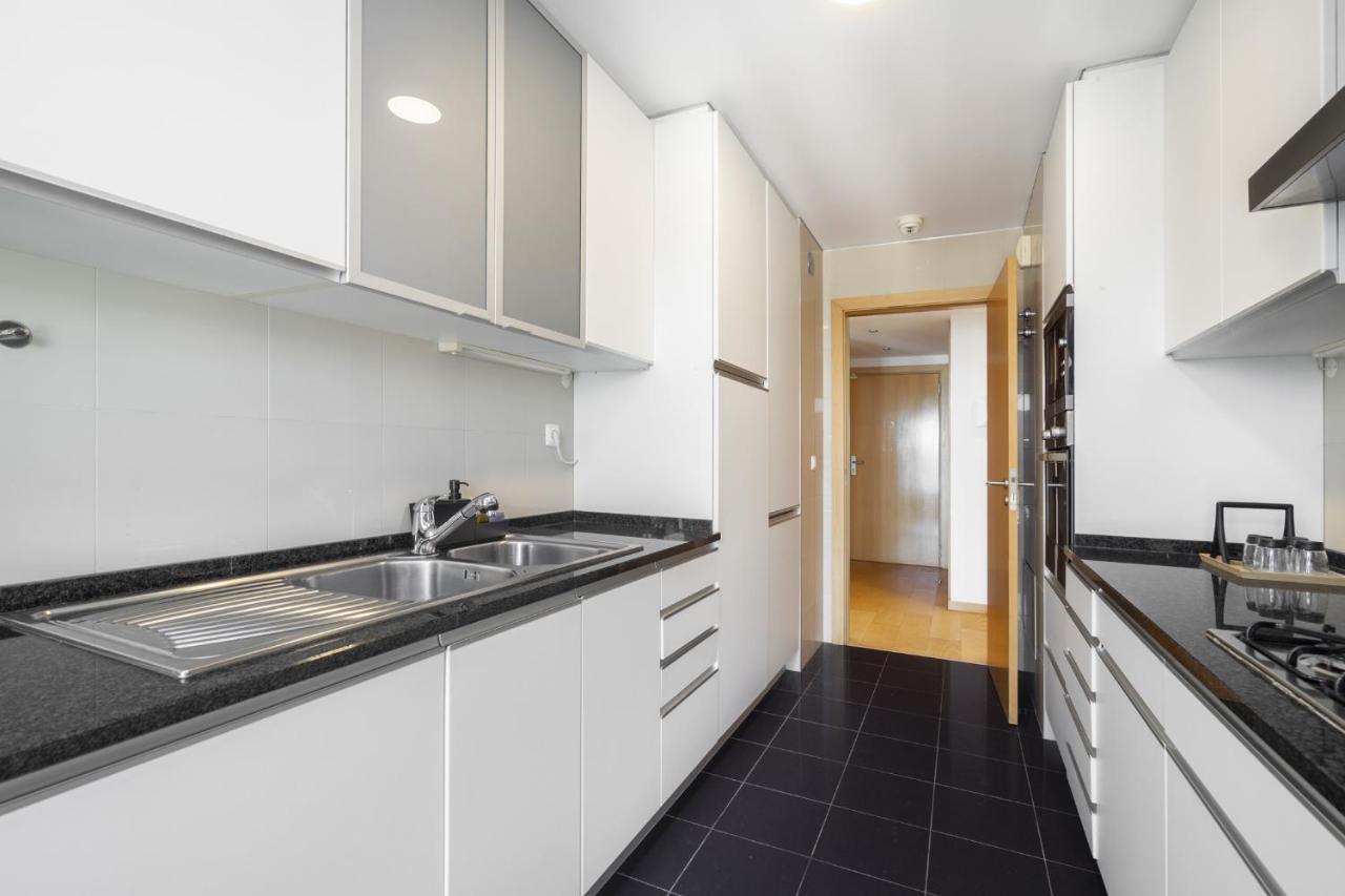 Whome Panoramic View With Elevator, Ac, Garage Perfect For Families & Business Travellers Apartamento *