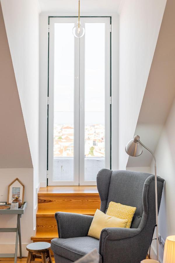 Apartamento Bright Tailor Made Flat With A View In Estrela