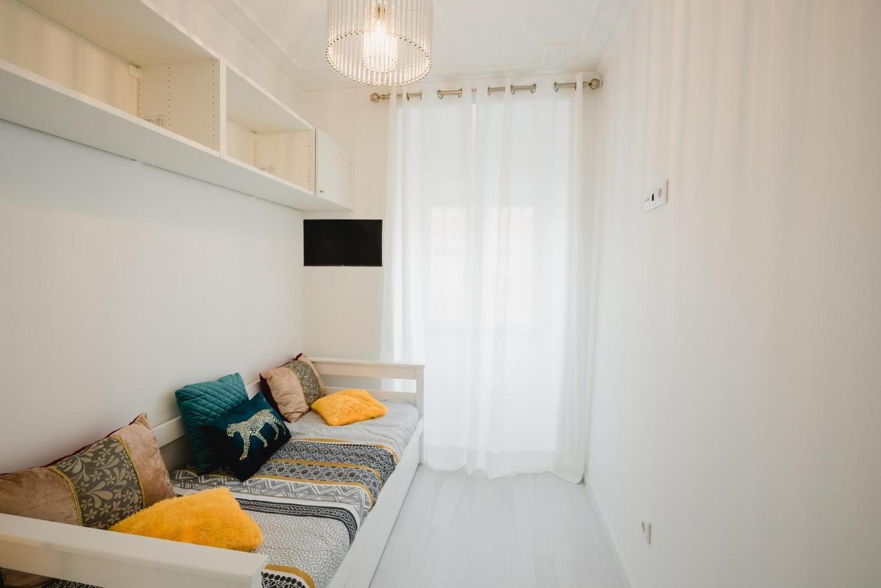 Great New Flat Close To Alameda Apartamento *