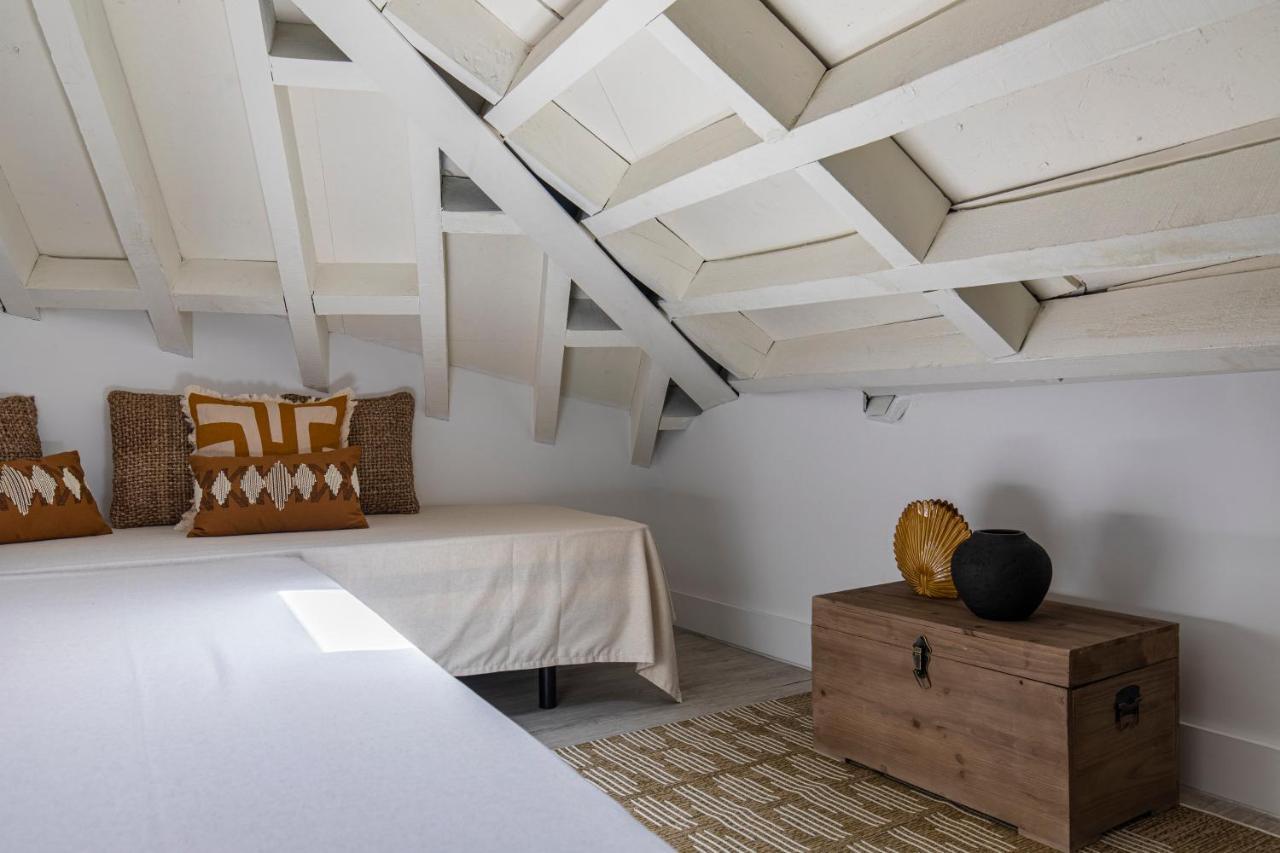 Ando Living - Abrantes 10 House