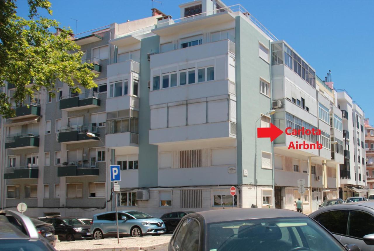 Familiar Em Zona Historica De