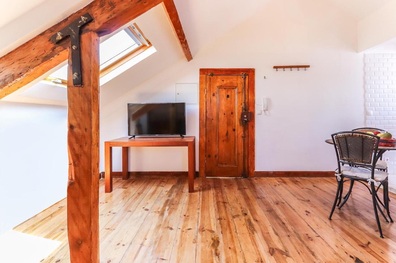Portucale ! Beato River View With Terrace Apartment *