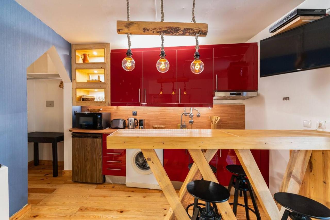 Apartamento 1 Bedroom - Tv Da Madalena 03 Lisboa