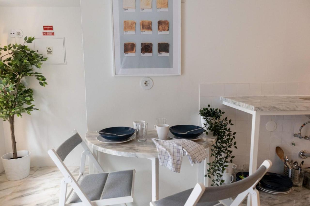 Beautiful 1 Bedroom In Apartamento Lisboa