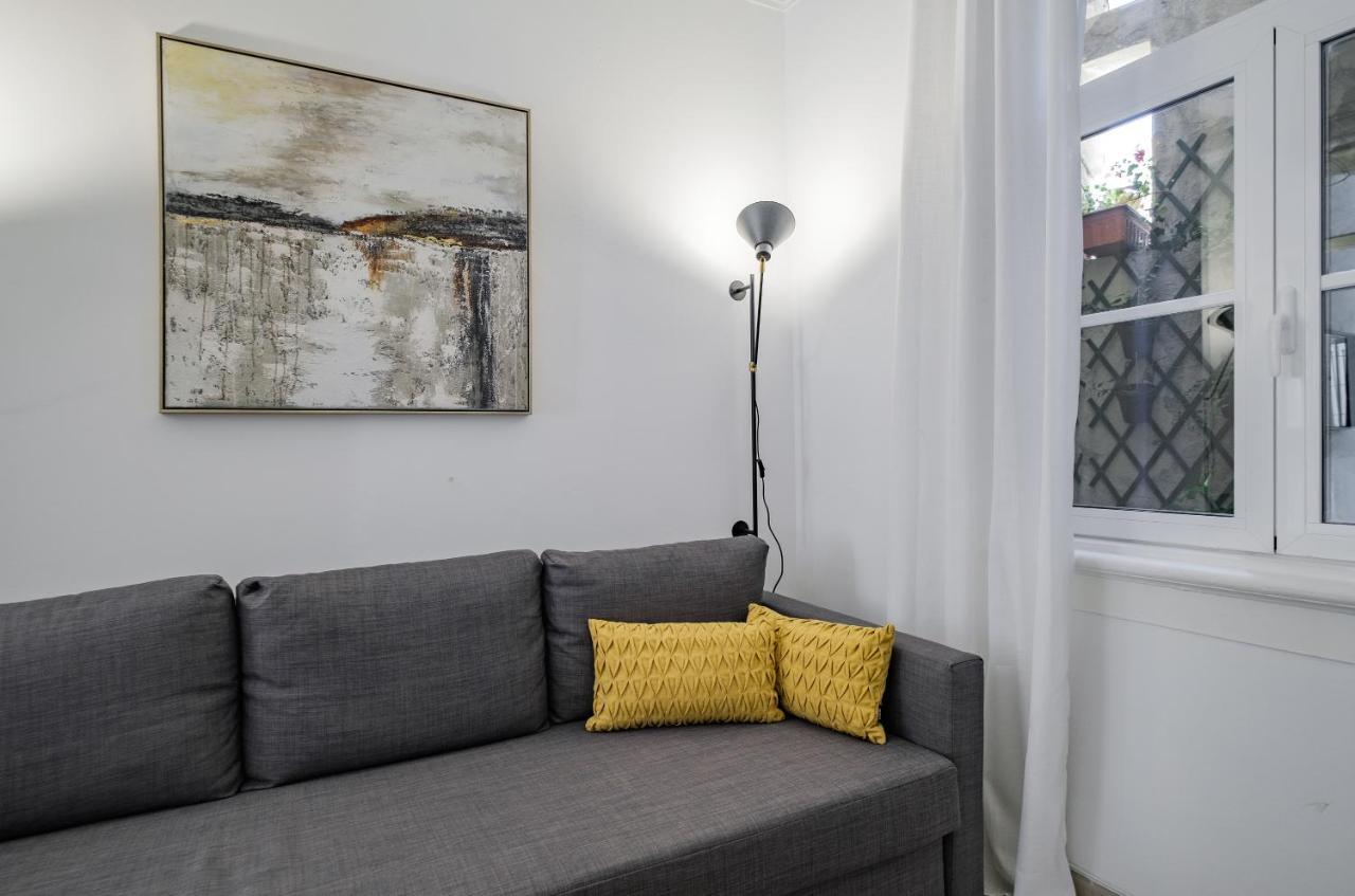 New! Unique 1 Bedroom Apartment- Santa Catarina 42 Apartamento Lisboa