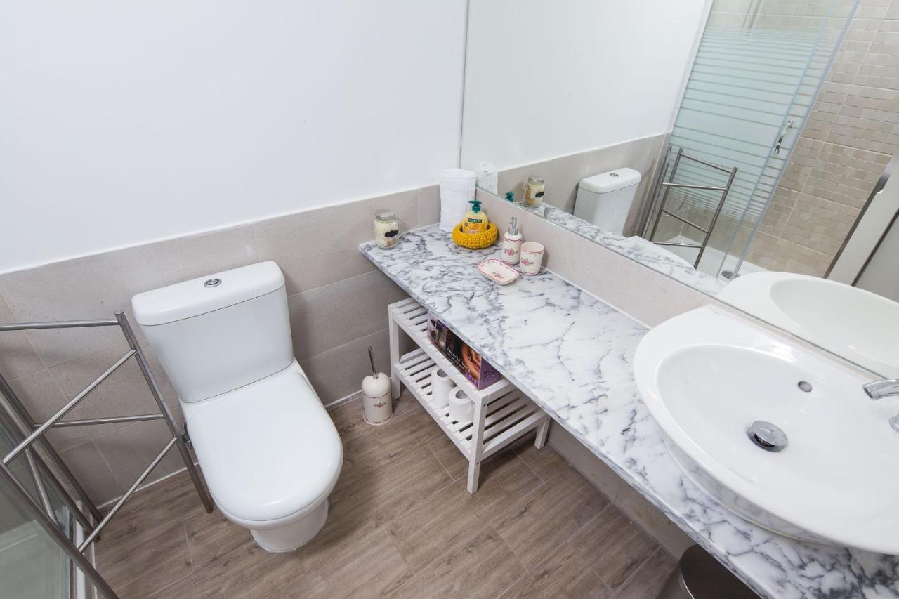 Designer Flats In Lapa By Lovelystay * Lisboa
