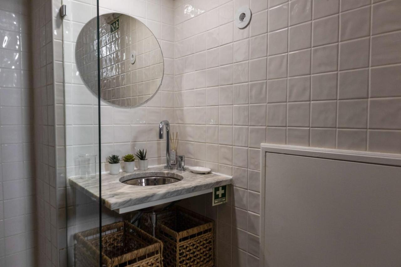 Beautiful 1 Bedroom In Apartamento *