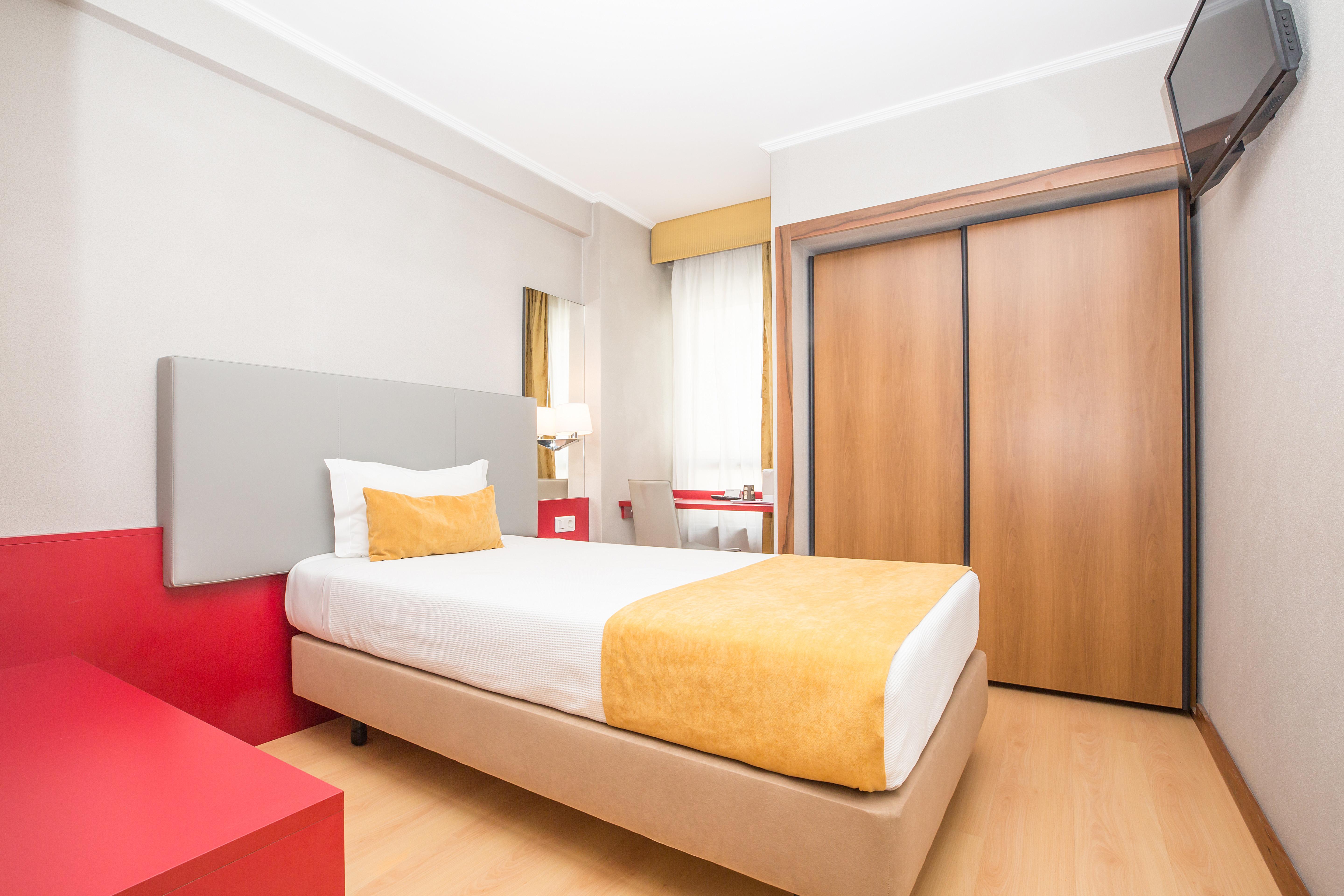 3k Madrid Hotel 4*