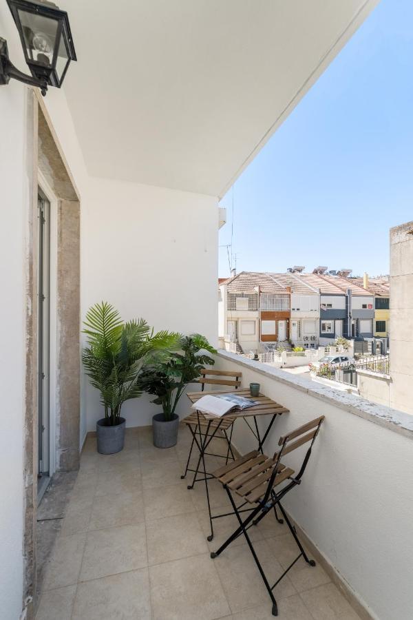 Casa Boma - Shining & Spacious With Balcony - Alvalade I Apartamento