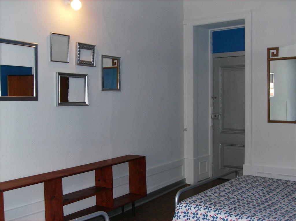 Dias E Dominguez * Lisboa