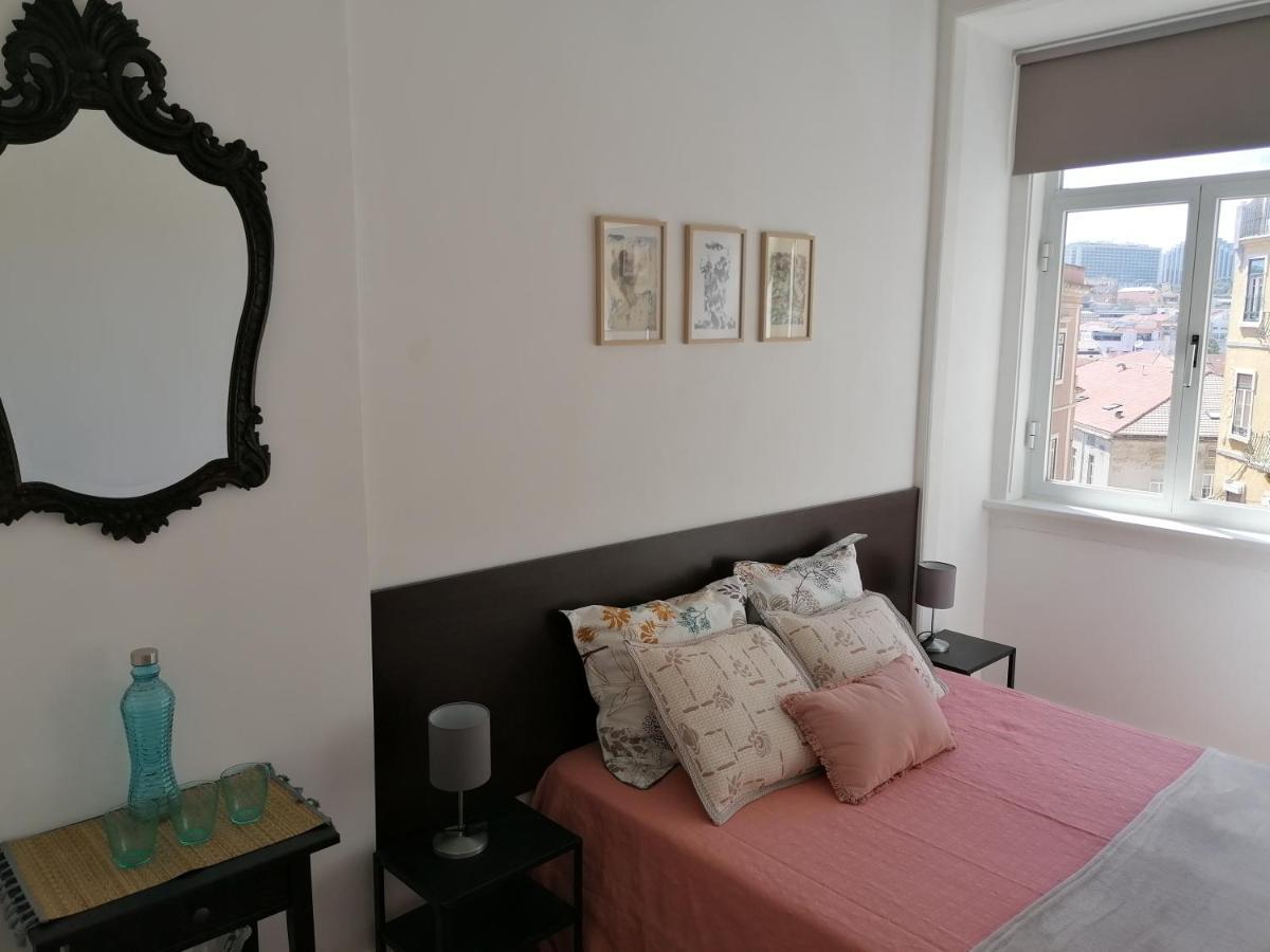 Apartamento Encantador No Coração De *