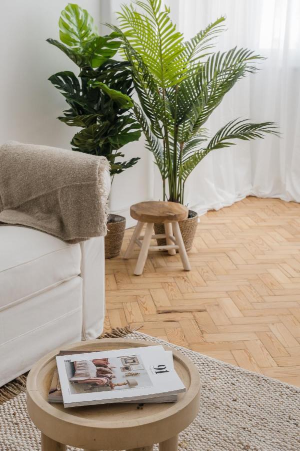 Apartamento Casa Boma - Shining & Spacious With Balcony - Alvalade I *