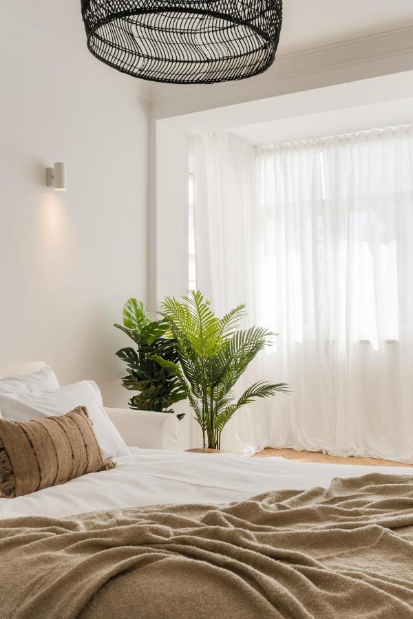 Casa Boma - Shining & Spacious With Balcony - Alvalade I * Lisboa