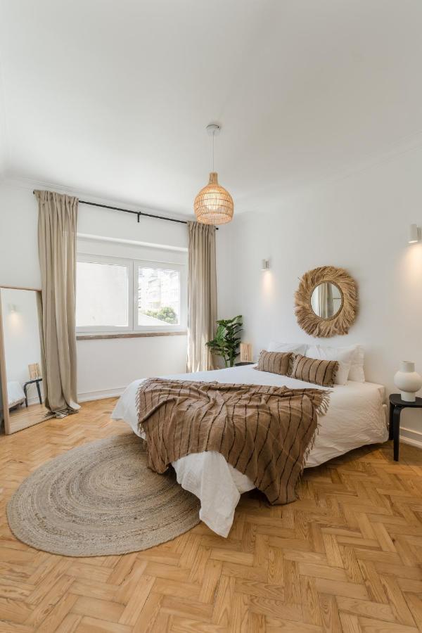 Casa Boma - Shining & Spacious With Balcony - Alvalade I Apartamento Lisboa