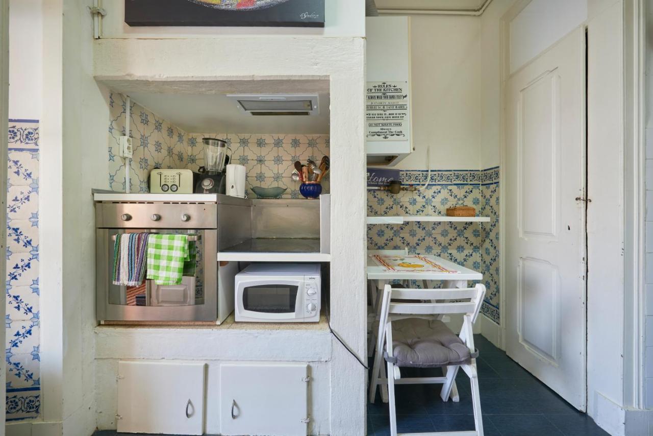 Hostal Anjos House *
