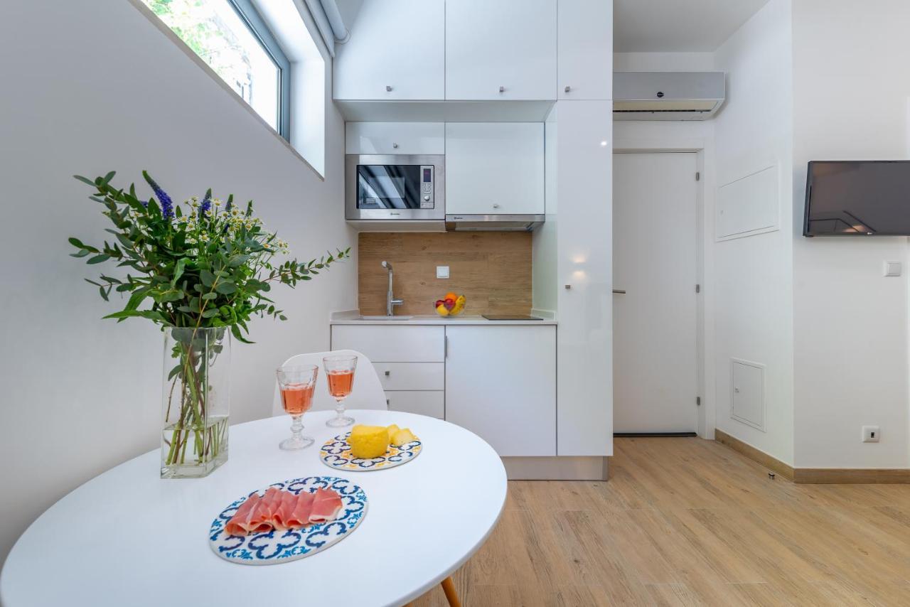 Orange 3 House - Chiado Studios Lisbon