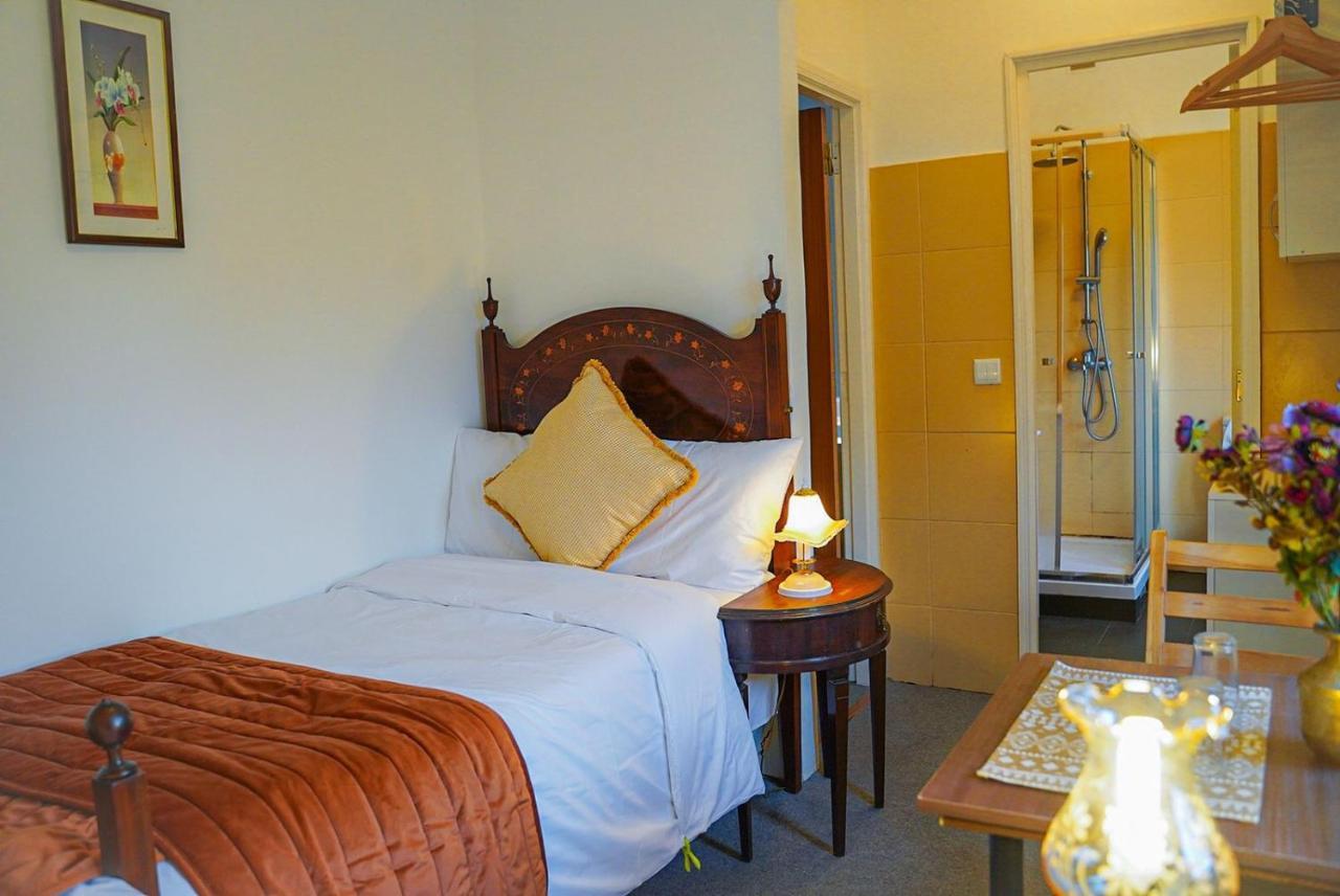 Pensión Residencial Airside Palace