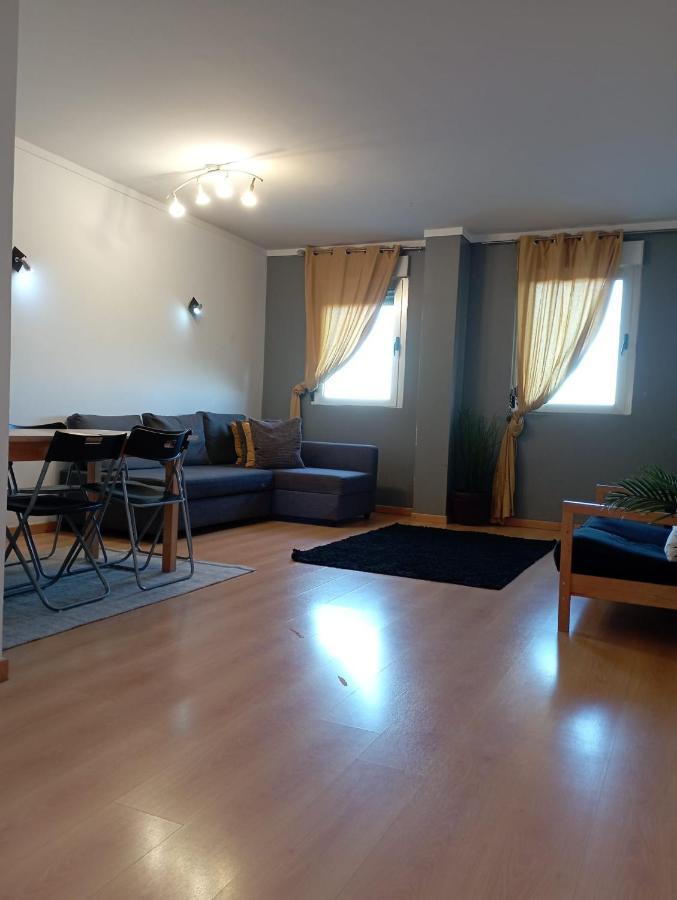 Cardoso Pires 2 Bedrooms Apt. Apartment