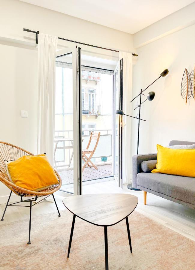 Flh Marques Pombal Flat With Balcony