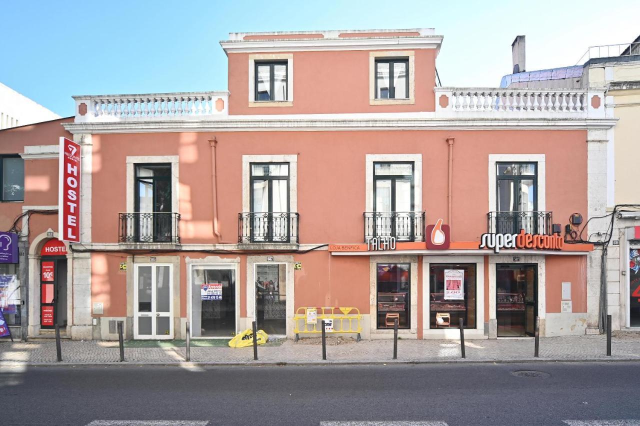 7 Requinte Hostal Lisboa