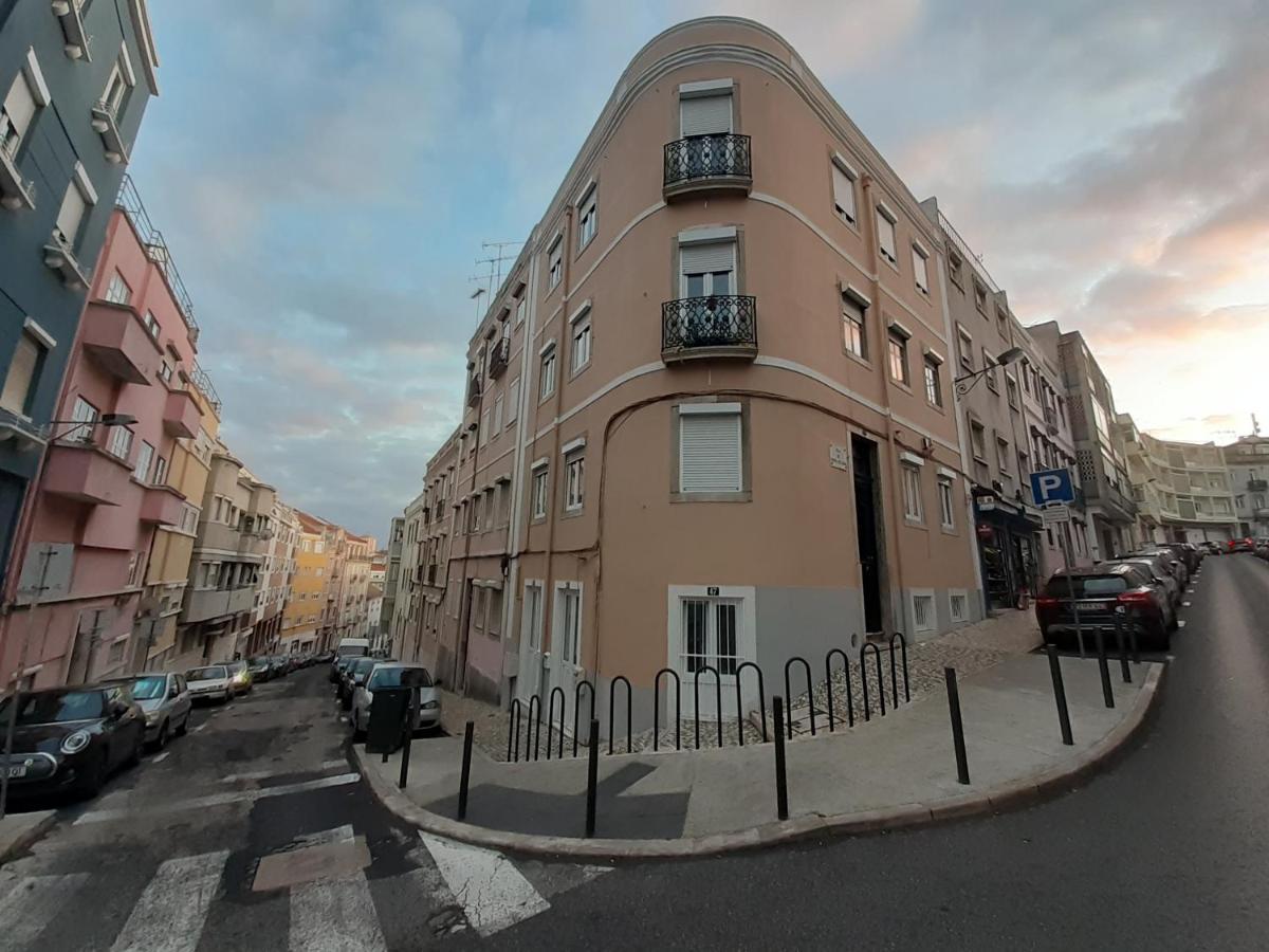 Cozy Flat In Arroios *
