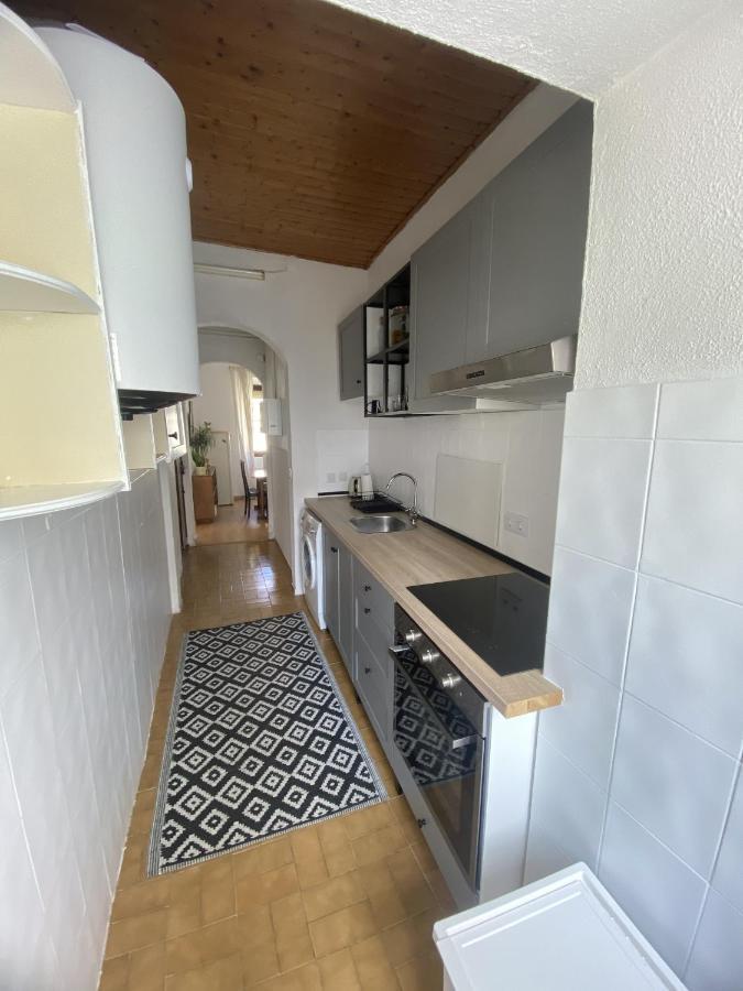 Vintage 2bedroom Apartment *