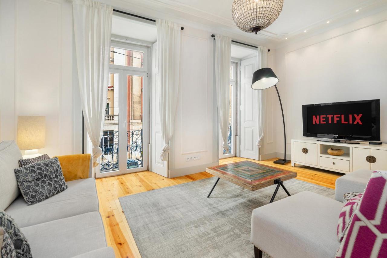 Whome Luxury In Prime Location W/ Ac, Lift & Private Patio Apartamento Lisboa