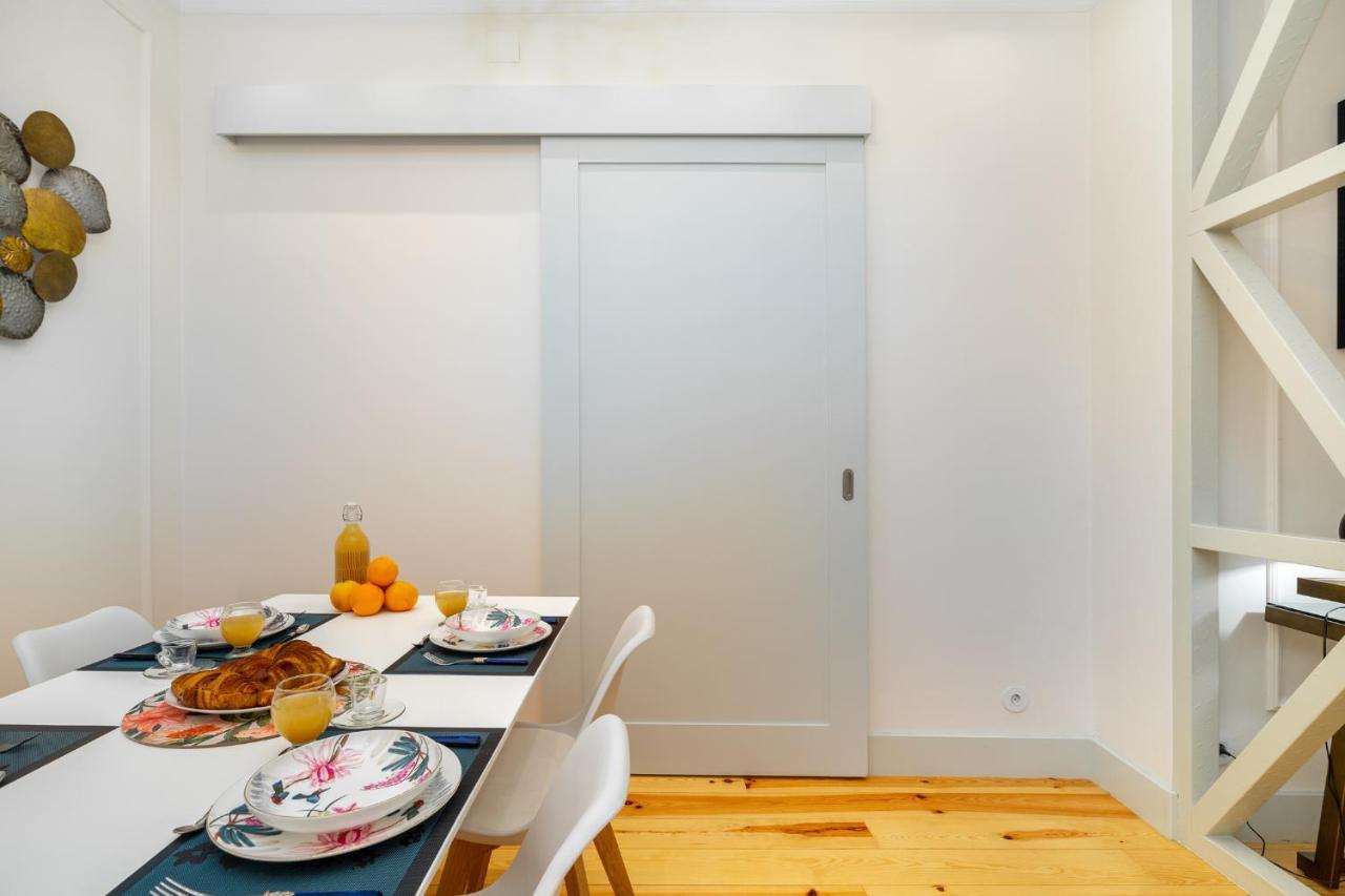 Whome Luxury In Prime Location W/ Ac, Lift & Private Patio * Lisboa