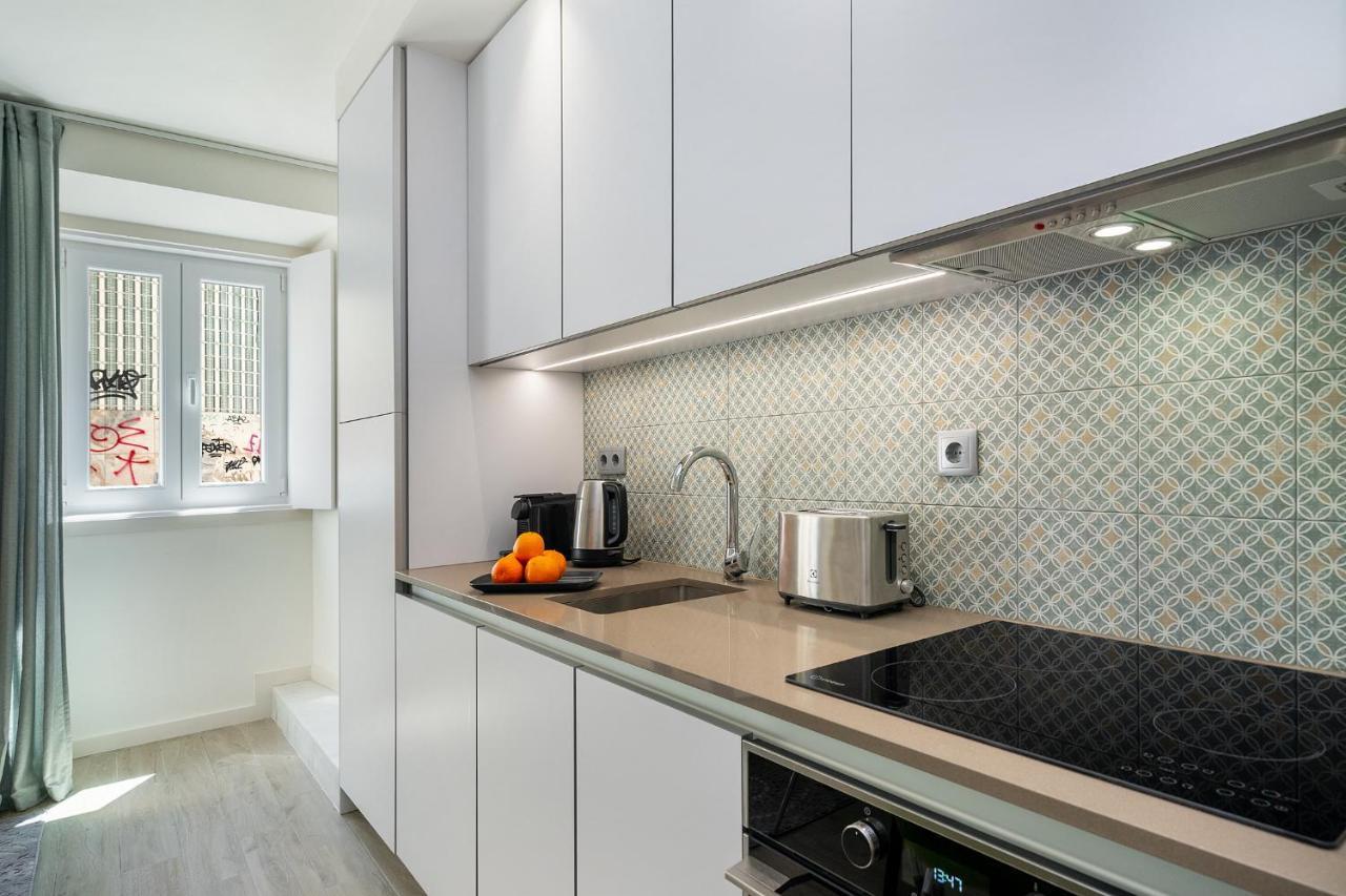 Intendente Modern Stays Location W/ac Lisbon