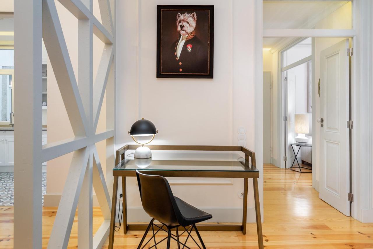 Whome Luxury In Prime Location W/ Ac, Lift & Private Patio Lisboa
