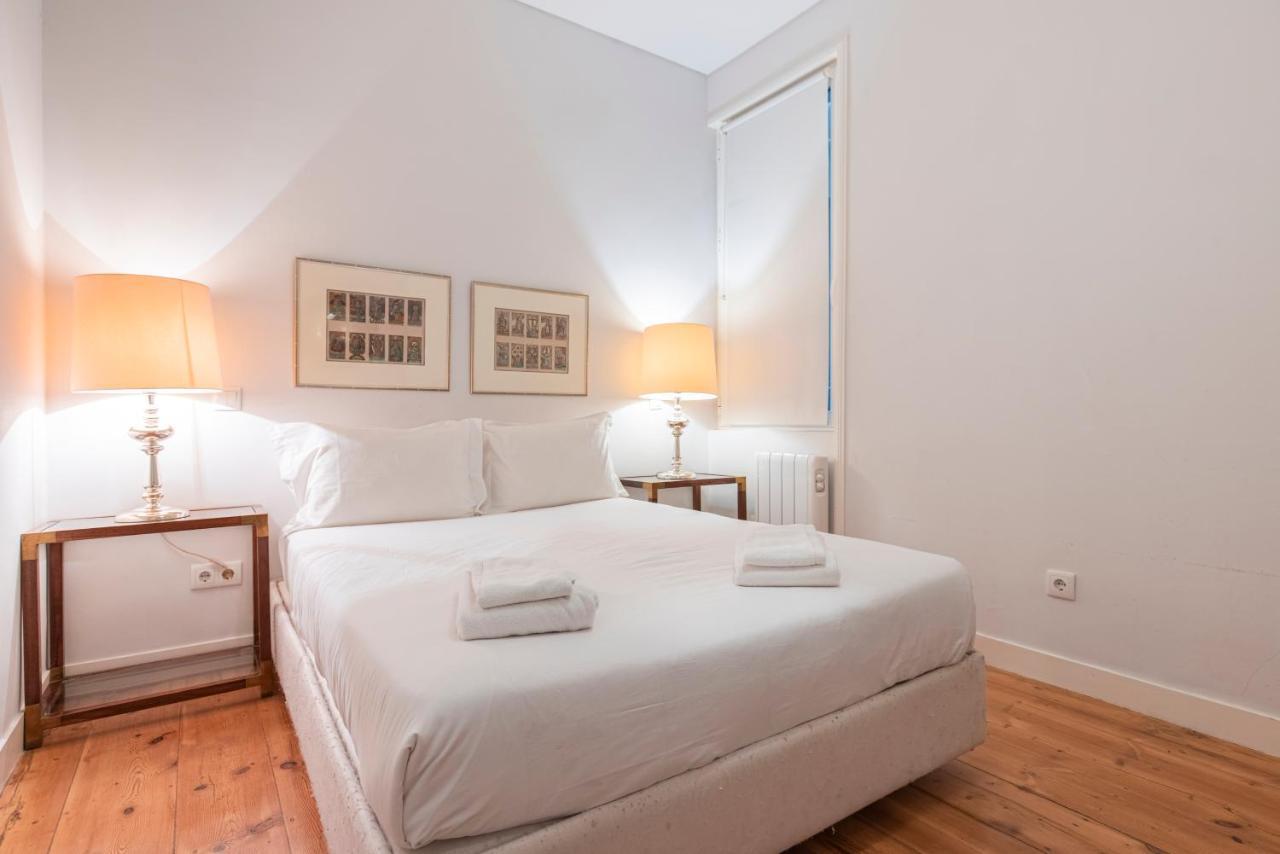 Castelo Design Aparment W/ Balcony & Super View By Lovelystay Apartamento Lisboa