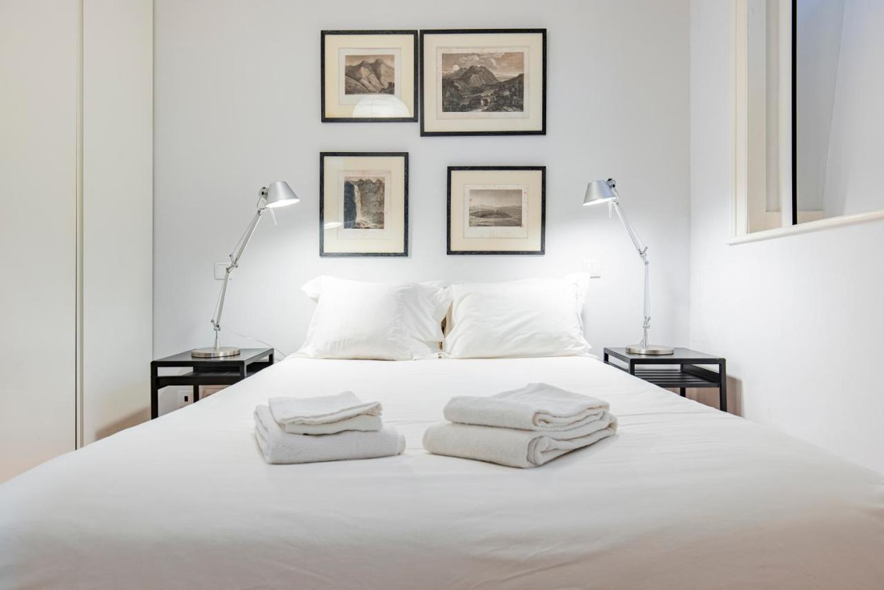 Castelo Design Aparment W/ Balcony & Super View By Lovelystay * Lisboa