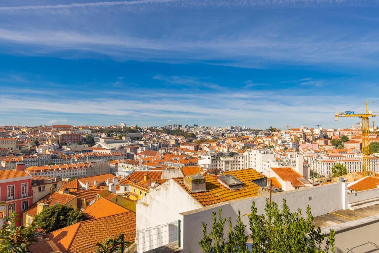 Castelo Design Aparment W/ Balcony & Super View By Lovelystay * Lisboa