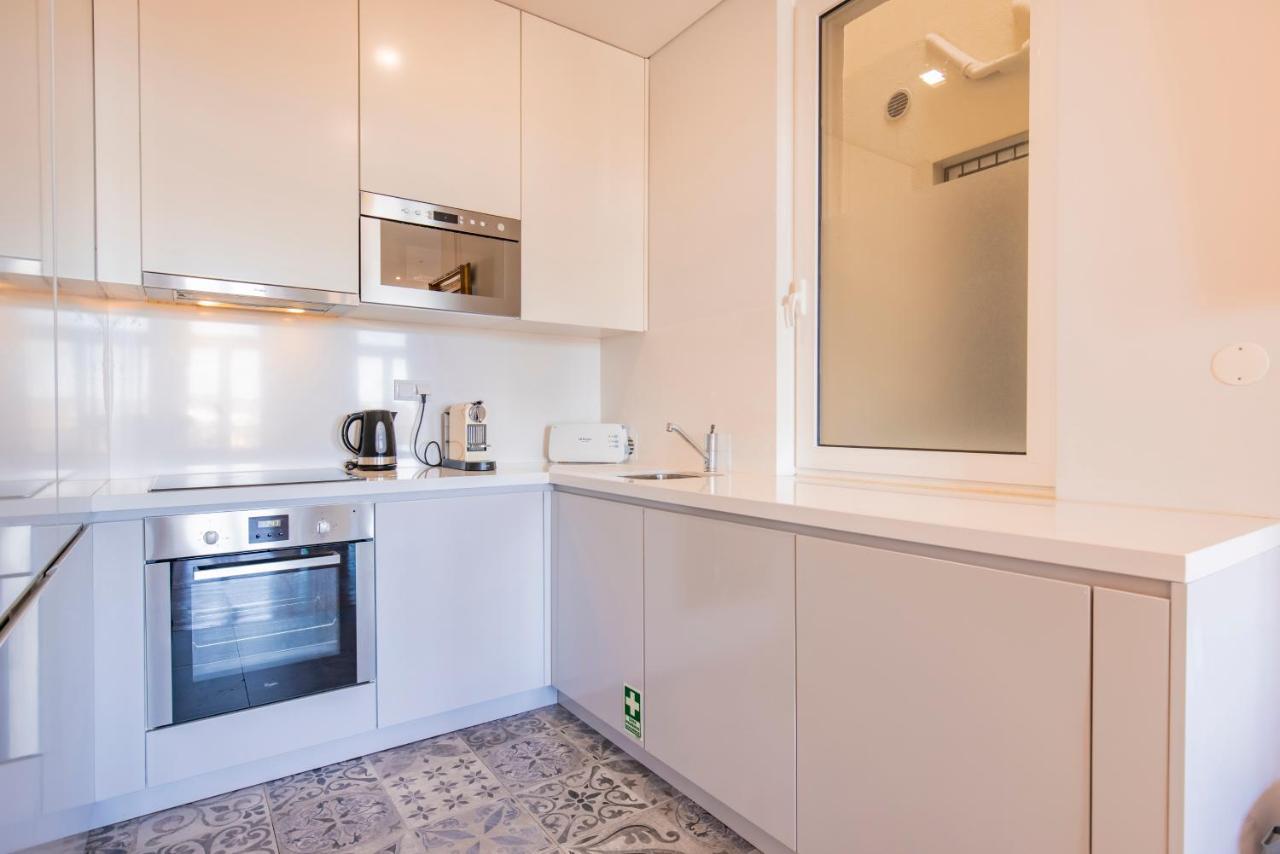 Castelo Design Aparment W/ Balcony & Super View By Lovelystay Apartamento Lisboa
