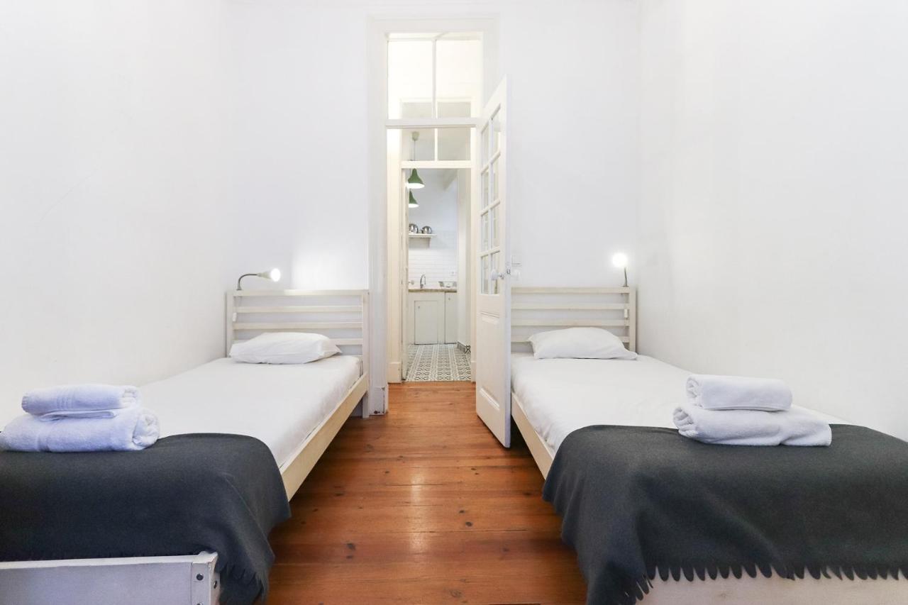 Castelo Typical By Homing Apartamento *