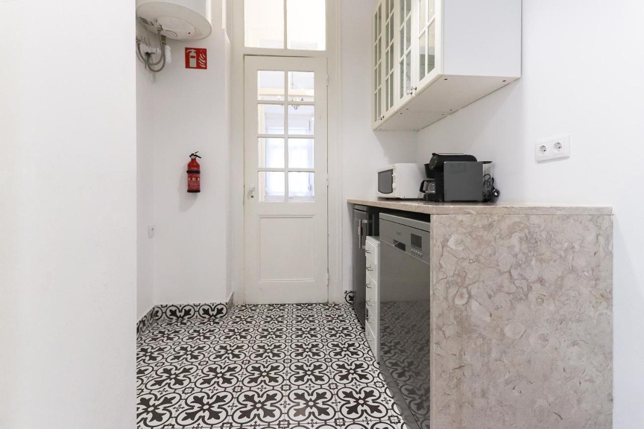 Apartamento Castelo Typical By Homing