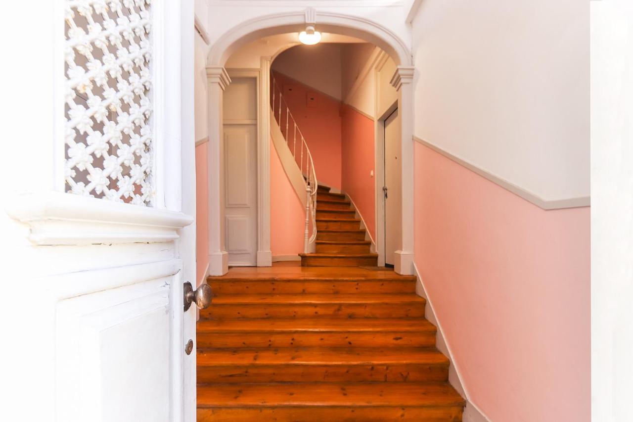Castelo Typical By Homing Lisboa