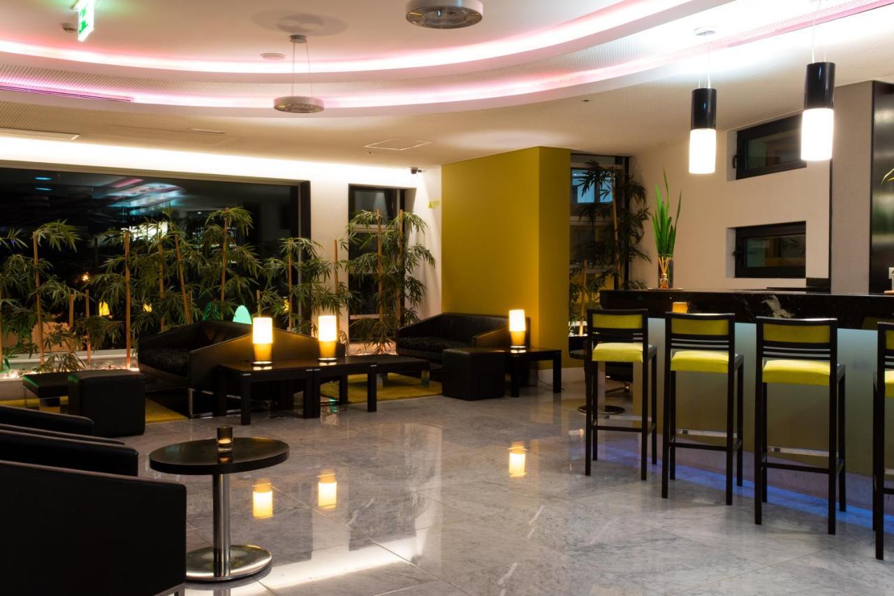 Sana Capitol Hotel 3*