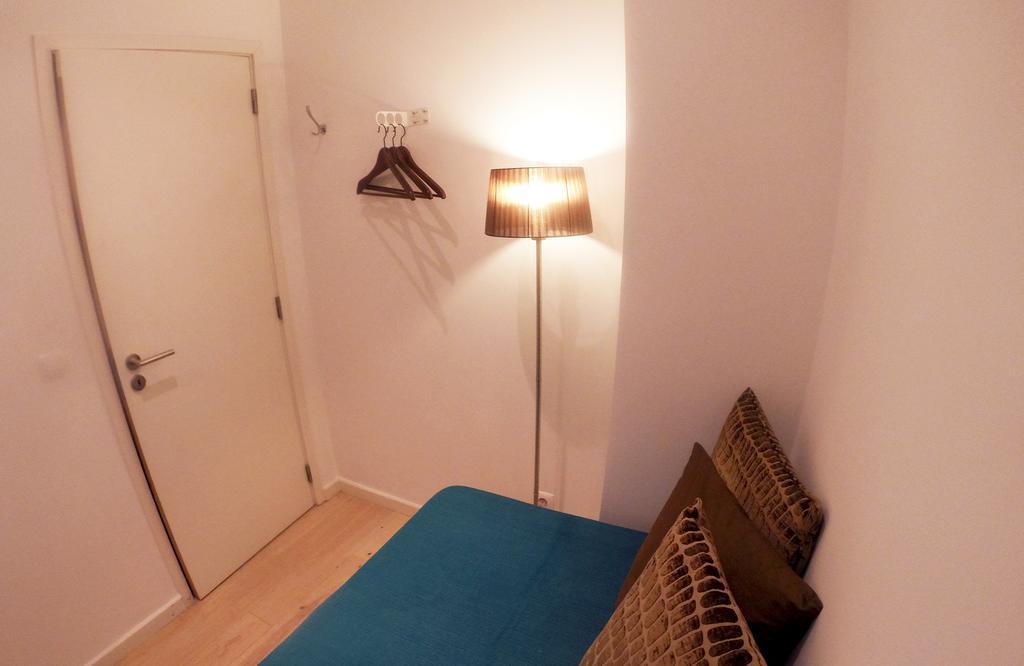 Triplex With Garage - Praca Flores Apartamento Lisboa