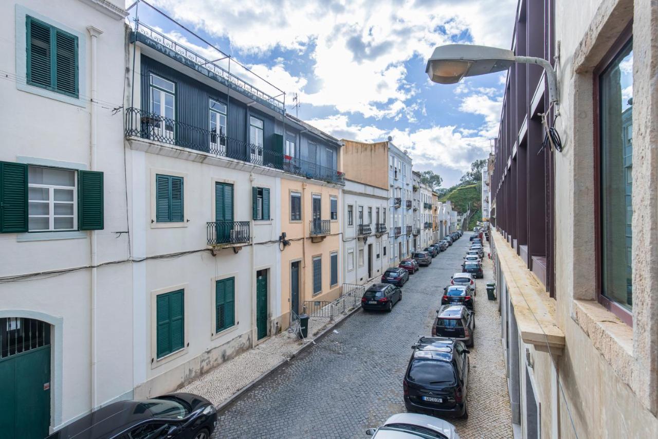 Deluxe 2bdr W/ Patio By Lovelystay * Lisboa