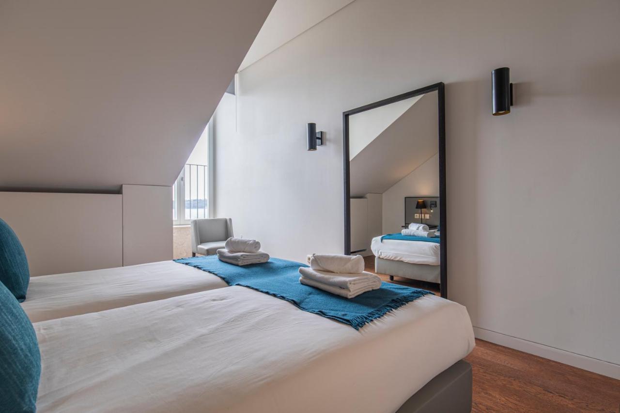 8 Building 403 T2 - River & Garden View Lisboa